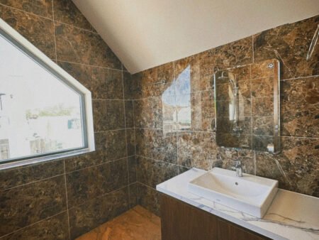 Villa 2 Tầng Hẻm Ô Tô Lớn Măng Ling, Phường 7, Đà Lạt 19m x 11.5m