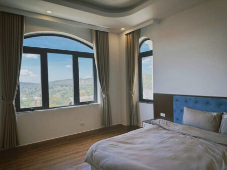 Villa 2 Tầng Hẻm Ô Tô Lớn Măng Ling, Phường 7, Đà Lạt 19m x 11.5m