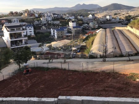 Đất 2 Mặt Tiền Tại Trịnh Hoài Đức, P11, Đà Lạt, 14m x 18m sổ riêng