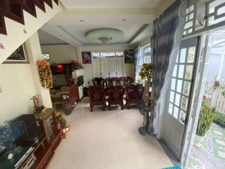 Nhà Cấp 4 Tại Hẻm Ô Tô Nhỏ Lữ Gia, P9, Đà Lạt, 120m2 ngang 9.55m