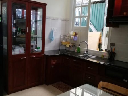 Nhà Cấp 4 Tại Hẻm Ô Tô Nhỏ Lữ Gia, P9, Đà Lạt, 120m2 ngang 9.55m