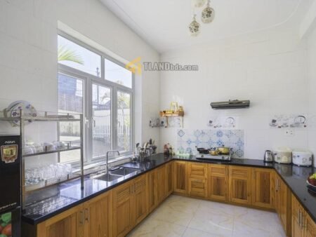 Villa 4 Tầng Hẻm Ô Tô Lớn Mai Anh Đào, P8, Đà Lạt, mặt tiền rộng 25.27m
