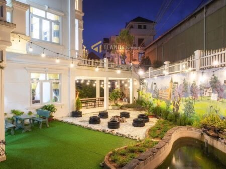 Villa 4 Tầng Hẻm Ô Tô Lớn Mai Anh Đào, P8, Đà Lạt, mặt tiền rộng 25.27m
