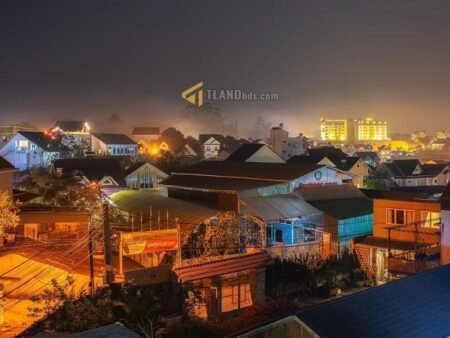 Villa 4 Tầng Hẻm Ô Tô Lớn Mai Anh Đào, P8, Đà Lạt, mặt tiền rộng 25.27m
