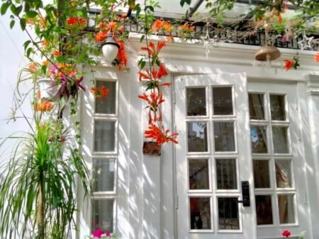 Villa 3 tầng Mặt Tiền KQH Hùng Vương, P10, Đà Lạt, 18m x 13m