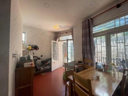 Nhà Cấp 4 Hẻm Nhỏ Huyền Trân Công Chúa, P4, 63m2 full thổ