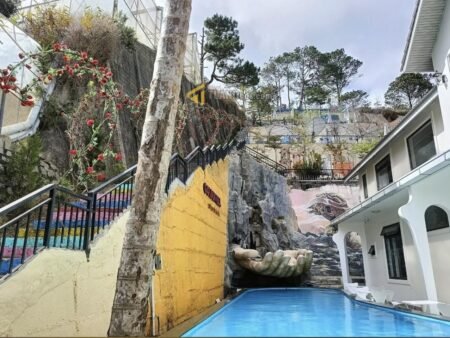 Villa 2 Tầng Mặt Tiền 20m Ankroet, Phường 7, Đà Lạt, 10 Phòng