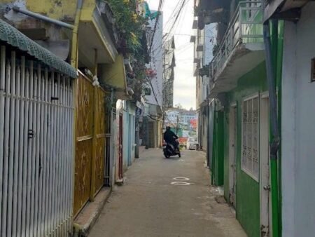 Nhà Cấp 4 Hẻm Ô Tô Lớn Nguyễn Chí Thanh, P1, Đà Lạt, ngang 7.4m