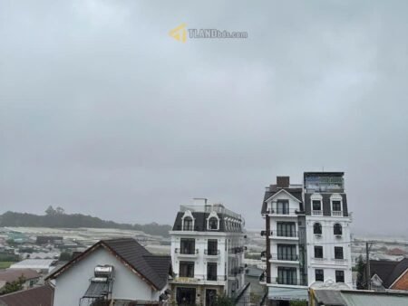 Đất + Nhà Cấp 4 Hẻm Sương Nguyệt Ánh, Phường 9, Đà Lạt ngang 11m full thổ