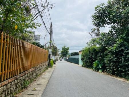 Đất Mặt Tiền Trần Quý Cáp, Phường 10, Đà Lạt, rộng 16m hợp KD
