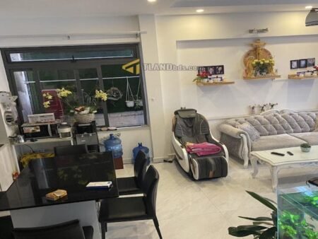 Nhà Phố Hẻm Ô Tô Lớn Nguyễn Văn Trỗi, P2, Đà Lạt đất rộng 6m x 7.6m