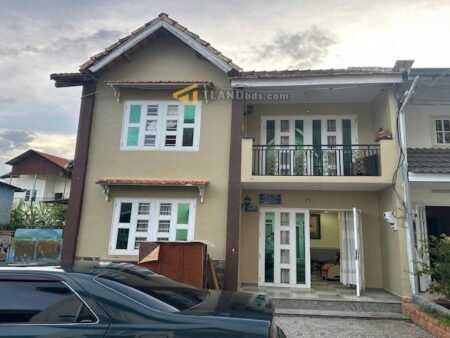 Villa 2 Tầng Hẻm Ô Tô Lớn Quang Trung, P9, Đà Lạt ngang rộng 9m