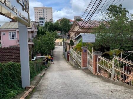 Đất Hẻm Ô Tô Lớn Phan Chu Trinh, Phường 9, Đà Lạt, 37m x 25m