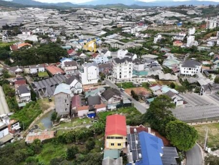 Đất Mặt Tiền Nam Hồ, Phường 11, Đà Lạt mặt tiền rộng 80m