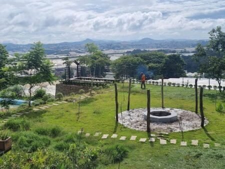 Đất Hẻm Ô Tô Lớn Đường Vạn Thành, P5, Đà Lạt, mặt tiền 100m