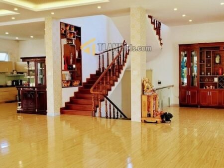 Villa Đẳng Cấp Mặt Tiền Đông Tĩnh, Phường 8, Đà Lạt, chiều ngang 22m