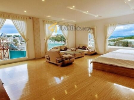 Villa Đẳng Cấp Mặt Tiền Đông Tĩnh, Phường 8, Đà Lạt, chiều ngang 22m