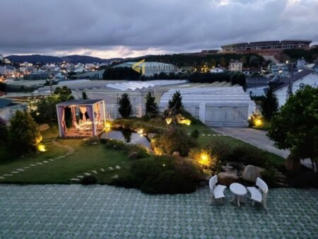 Villa Đẳng Cấp Mặt Tiền Đông Tĩnh, Phường 8, Đà Lạt, chiều ngang 22m