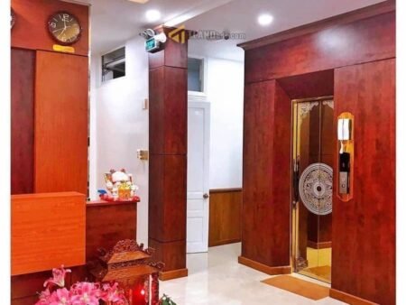 Khách Sạn Mặt Tiền Hà Huy Tập, P3, Đà Lạt có 19 Phòng nguồn thu tốt