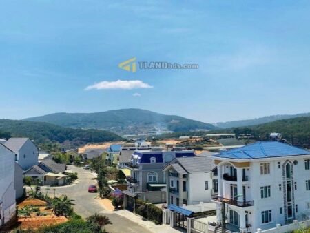 Villa Hai Mặt Tiền An Sơn, Phường 4, Đà Lạt, đất rộng 9.35m x 24.85m