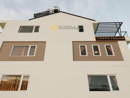 Nhà Phố Hẻm Ô Tô Lớn Nguyễn Trung Trực, P3, Đà Lạt, mặt tiền ngang 5m