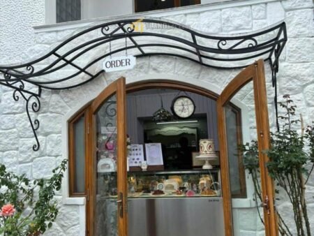 Villa Hẻm Ô Tô Lớn Hoàng Diệu, P5, Đà Lạt, khuôn đất rộng 12m x 27m