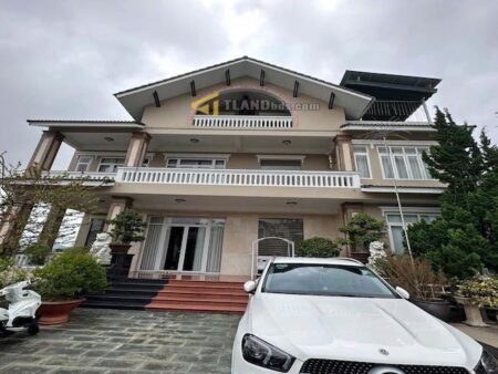 Villa 5 Tầng Mặt Tiền Hồ Tùng Mậu, Phường 10, Đà Lạt mặt tiền rộng 16m