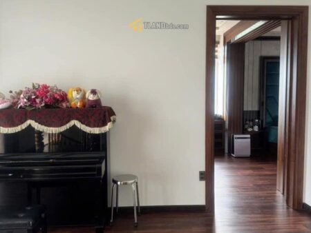 Villa 5 Tầng Mặt Tiền Hồ Tùng Mậu, Phường 10, Đà Lạt mặt tiền rộng 16m