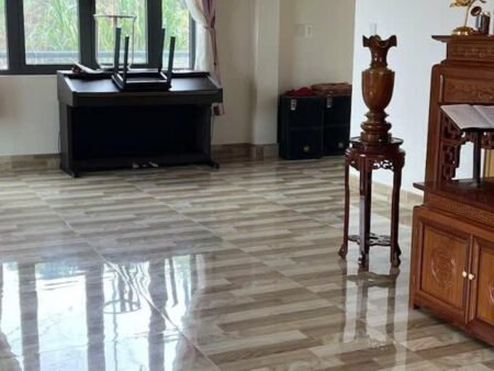 Villa Mặt Tiền Đường Quốc Lộ 20, Trạm Hành, Đà Lạt, không gian thoáng