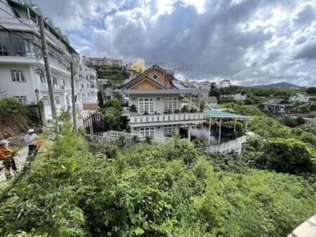 Đất Hẻm Ô Tô Lớn Khe Sanh, P10, Đà Lạt, khuôn đất rộng 10m x 81m