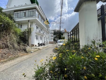 Đất Hẻm Ô Tô Lớn Khe Sanh, P10, Đà Lạt, khuôn đất rộng 10m x 81m