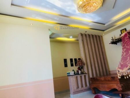 Villa Hẻm Ô Tô Lớn Hồ Xuân Hương, Phường 9, Đà Lạt, Ngang 11m