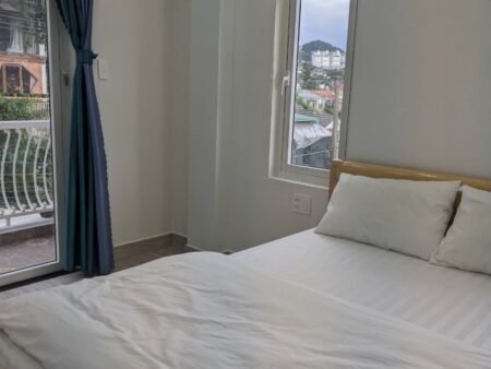 Khách Sạn Mặt Tiền Hà Huy Tập, P3, Đà Lạt với chiều ngang 12.74m