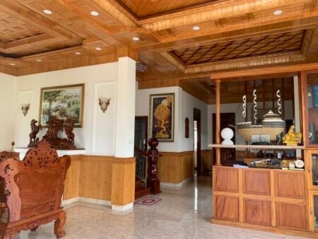 Villa 3 Tầng Hẻm Ô Tô Nhỏ Phan Chu Trinh, P9, Đà Lạt, chiều ngang 16m