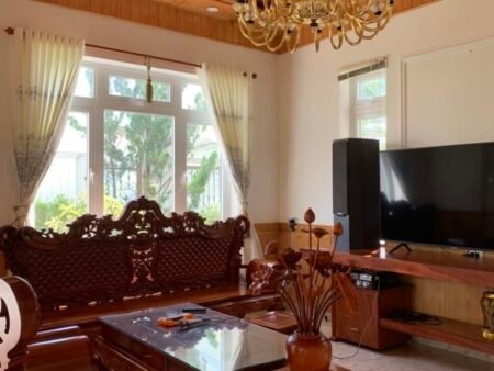 Villa 3 Tầng Hẻm Ô Tô Nhỏ Phan Chu Trinh, P9, Đà Lạt, chiều ngang 16m