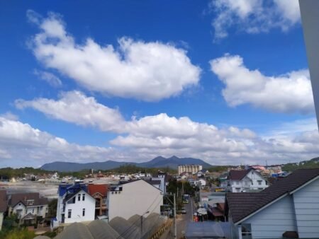 Villa 3Tầng Mặt Tiền Trần Đại Nghĩa, Phường 8, Đà Lạt ngang 21m