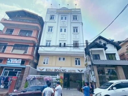 Khách Sạn 5 Tầng Mặt Tiền Lý Tự Trọng, P1, Đà Lạt, mặt tiền rộng 8m