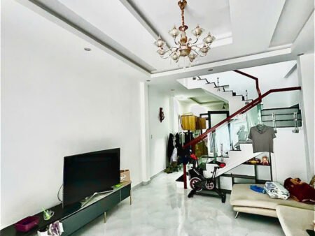 Nhà Phố 3 Tầng Hẻm Ô Tô Lớn Phan Chu Trinh, Phường 9, Đà Lạt