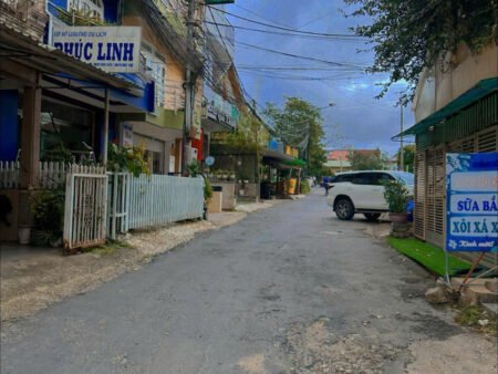 Nhà Phố Hẻm Ô Tô Lớn Trần Phú, Phường 3, Đà Lạt, mặt tiền rộng 5.03m