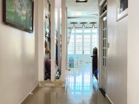 Villa Hẻm Ô Tô Sổ Riêng Nguyễn Hữu Cảnh, P8, Đà Lạt, khuôn đất rộng 6m x 31m