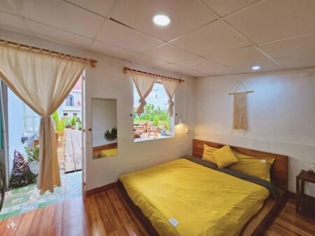 Villa Mặt Tiền KQH Hùng Vương, Phường 11, Đà Lạt Ngang 18m