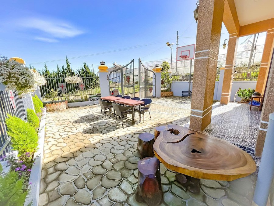 Villa 3 Tầng Hẻm Ô Tô Lớn Trịnh Hoài Đức, Phường 11, Đà Lạt ngang 10m Villa 3 Tầng Hẻm Ô Tô Lớn Trịnh Hoài Đức, Phường 11, Đà Lạt ngang 10m