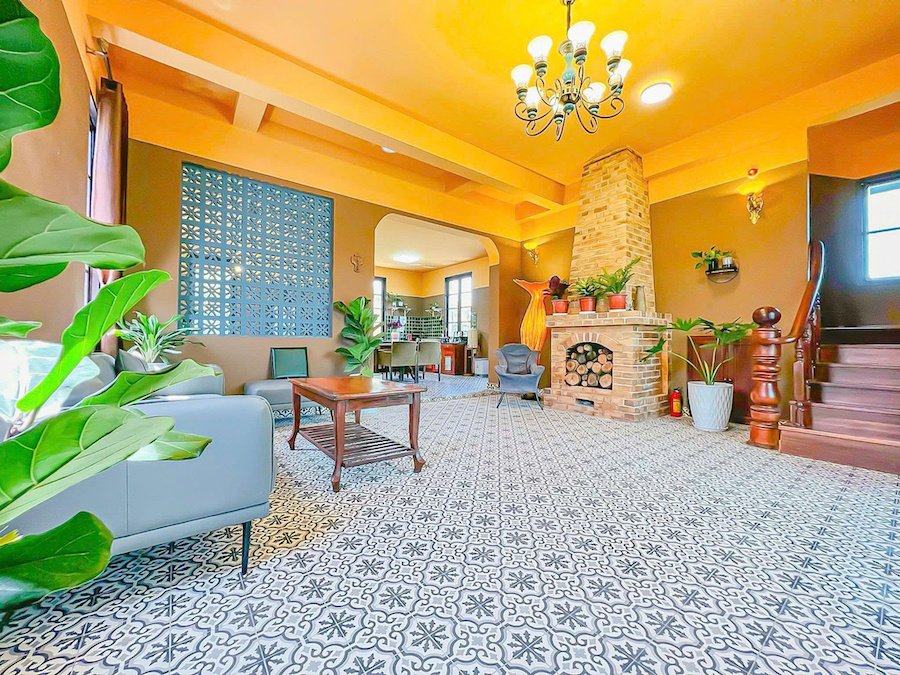 Villa 3 Tầng Hẻm Ô Tô Lớn Trịnh Hoài Đức, Phường 11, Đà Lạt ngang 10m Villa 3 Tầng Hẻm Ô Tô Lớn Trịnh Hoài Đức, Phường 11, Đà Lạt ngang 10m