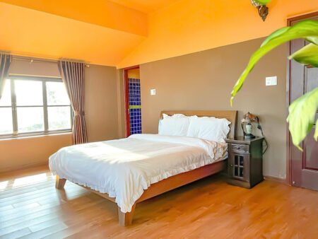 Villa 3 Tầng Hẻm Ô Tô Lớn Trịnh Hoài Đức, Phường 11, Đà Lạt ngang 10m