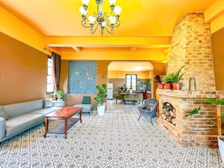 Villa 3 Tầng Hẻm Ô Tô Lớn Trịnh Hoài Đức, Phường 11, Đà Lạt ngang 10m