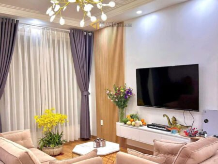 Nhà Phố 4 Tầng 2 Mặt Tiền KQH Ngô Quyền, P6, Đà Lạt mặt tiền rộng 5m