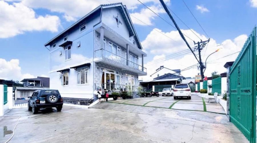 Biệt thự 4 tầng Mặt tiền Nguyễn Đình Quân, P5, 24x18m, đậu được 10 xe oto Biệt thự 4 tầng Mặt tiền Nguyễn Đình Quân, P5, 24x18m, đậu được 10 xe oto