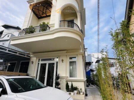 Nhà Phố 3 Tầng Hẻm Ô Tô Lớn Yersin, Phường 10, Đà Lạt, ngang gần 6m