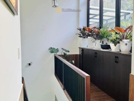 Villa Hẻm Ô Tô Lớn Khe Sanh, Phường 10, Đà Lạt, vuông vắn 20m x 12.5m