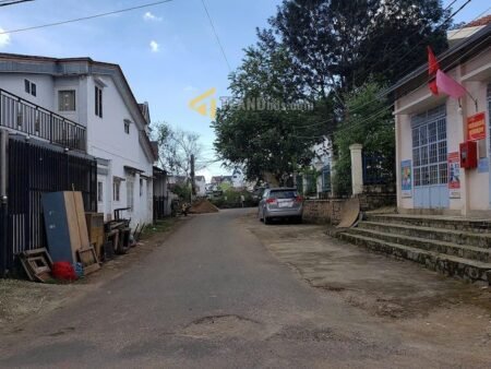 Nhà Cấp 4 Hai Mặt Tiền Thái Phiên, Phường 12, Đà Lạt, Rộng 5.7m x 25m